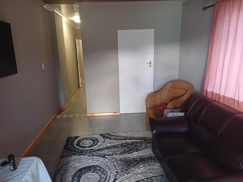 To Let 1 Bedroom Property for Rent in Bernadino Heights Western Cape